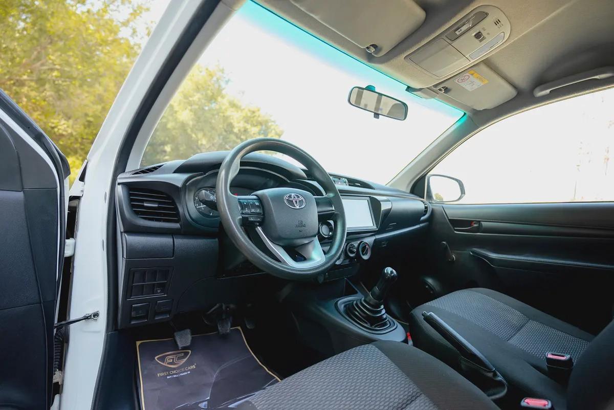 Hilux | Single Cabin 4x2 | Manual | GCC Specs | Ref#T61753-9-9