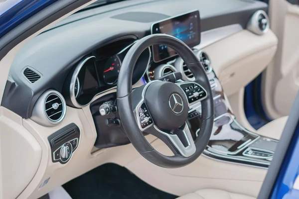 Mercedes-Benz GLC 300, 2020, American Specs