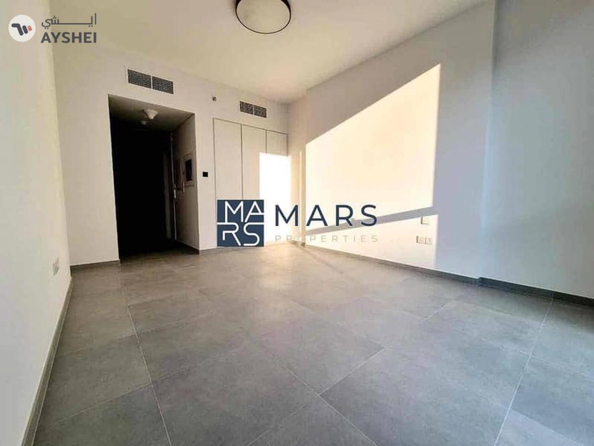 Brand New | Community View | Luxurious Lifestyle-1-landscape