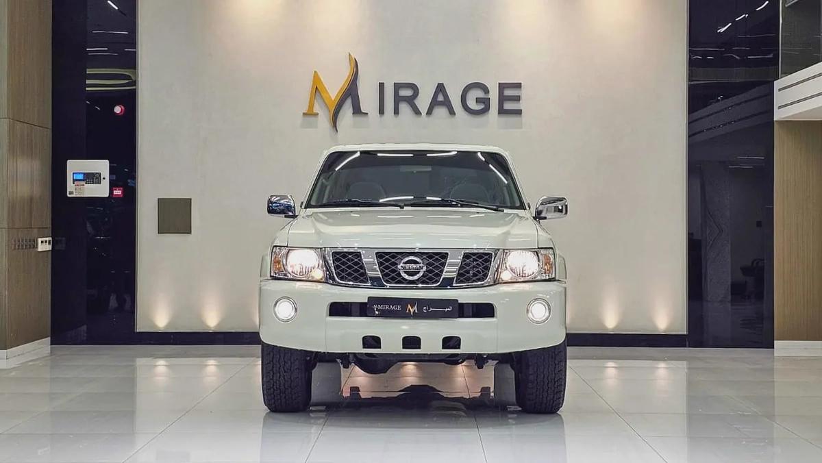 NISSAN - PATROL - SAFARI Y61 MT - AL OSTOURA - V6 4.8L - MANUEL - 2024 - 1,700KM - GCC SPECS-10-10