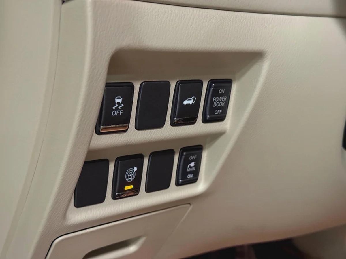 GCC, JX35 2013, Top of the range, Full service history-12-12