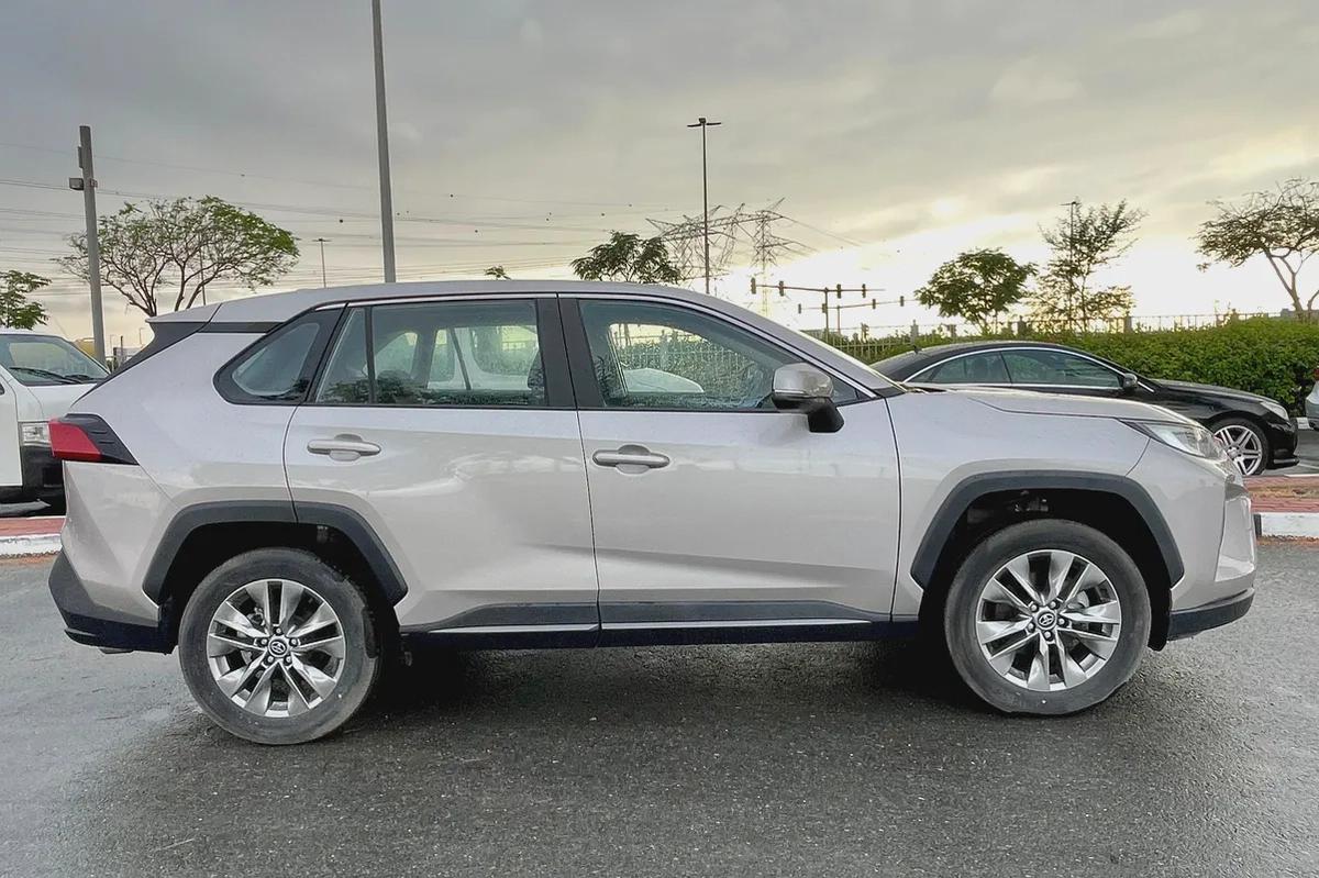 2023 Toyota RAV4 Wildlander - Chinese Specs - Excellent Condition.-6-6