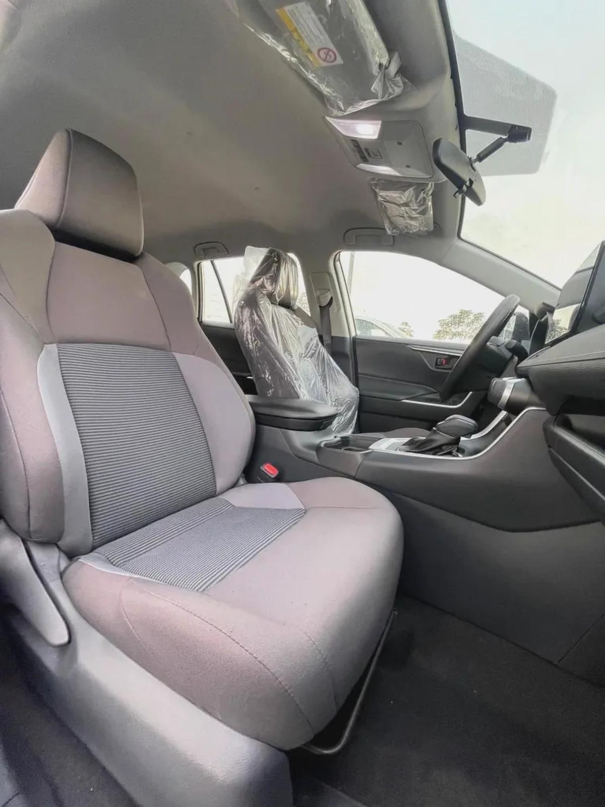 2023 Toyota RAV4 Wildlander - Chinese Specs - Excellent Condition.-12-12