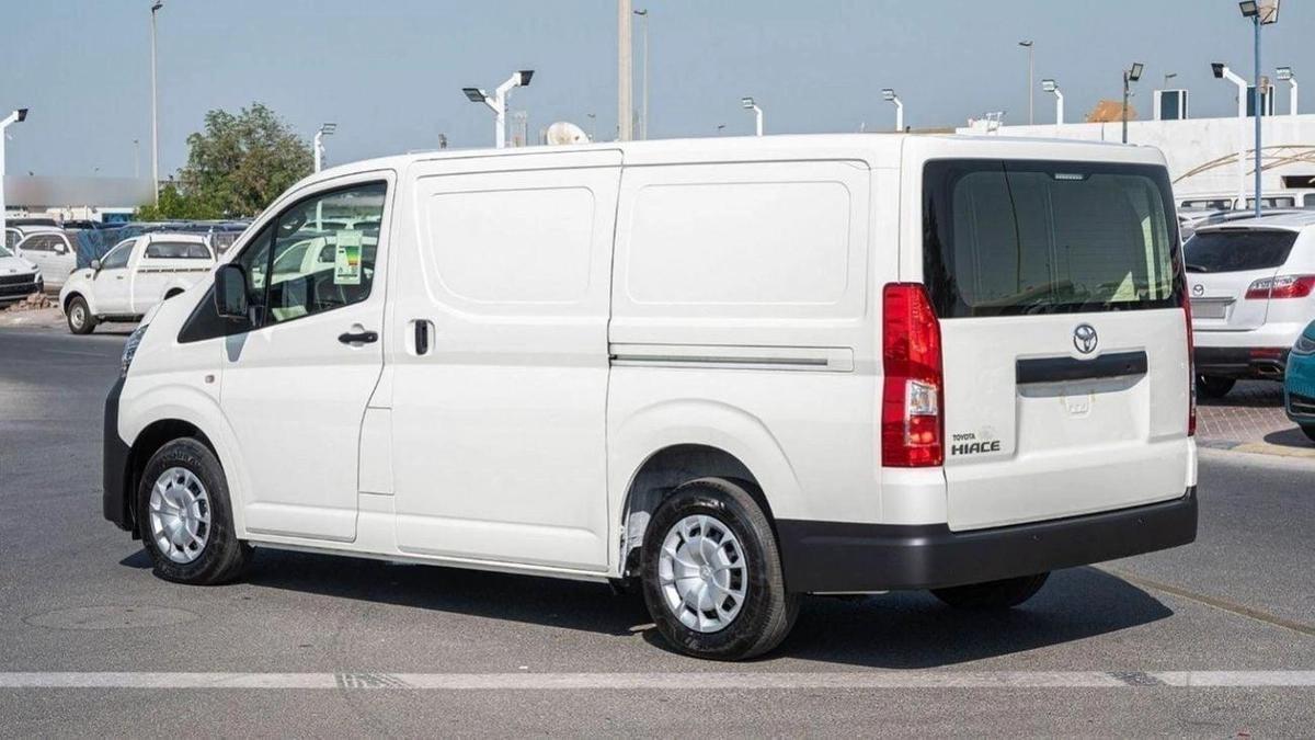 Toyota Hiace GL - Standard Roof 3.5L-3-3