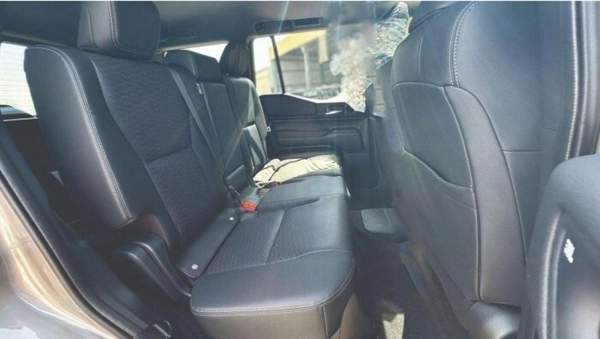 Toyota Prado 250 WX+ LUXURY 2.4P AT MY2025 - BLACK