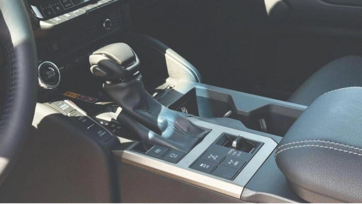 Toyota Prado 250 WX+ LUXURY 2.4P AT MY2025 - BLACK-16-16