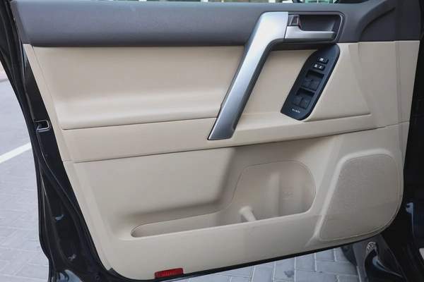 TOYOTA PRADO-ADVENTURE -2021-75000KM-GCC SPECS-EXCELLENT CONDITION