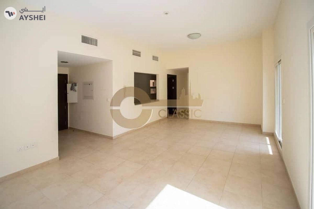 Spacious | 3 Bedroom Apartment | Terrace View-0-landscape