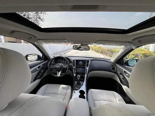 Infiniti Q50 Luxe 3.0L