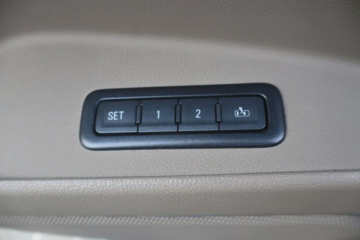 2018 Chevrolet Tahoe Premier - GCC Specs-8-8