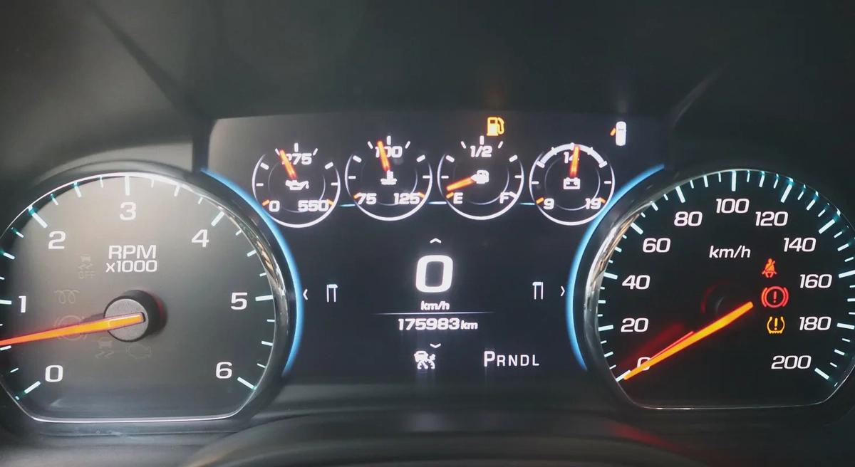 2018 Chevrolet Tahoe Premier - GCC Specs-12-12