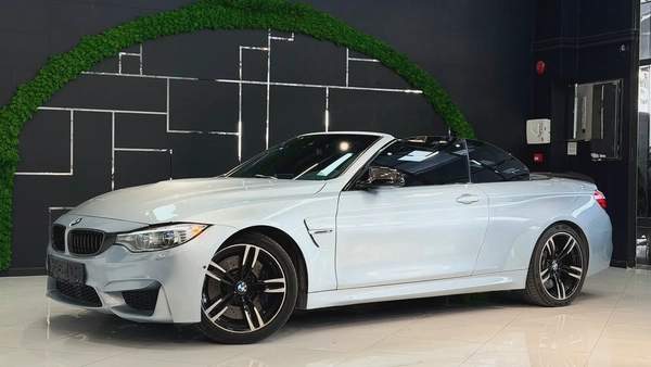 BMW M4 Convertible 2017 Korean Specs