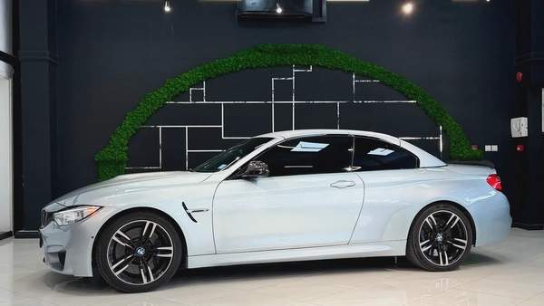 BMW M4 Convertible 2017 Korean Specs