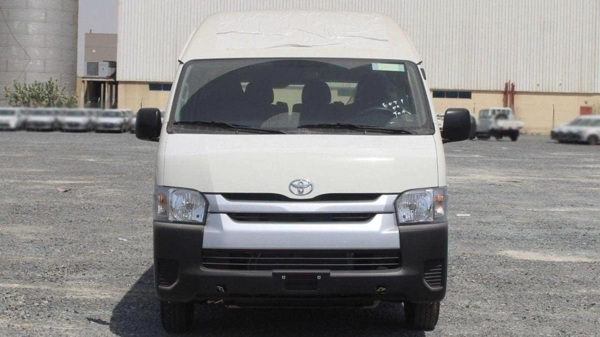 Toyota Hiace Toyota Hiace 2.5L High Roof Diesel old ship 2025-2-2