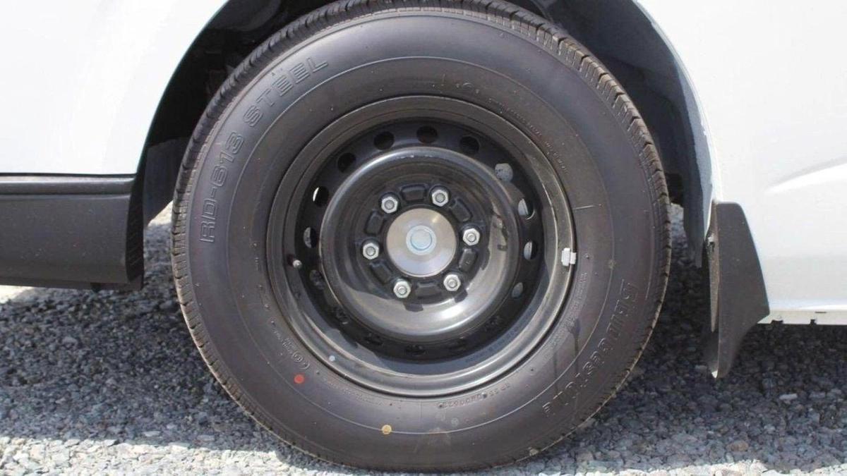 Toyota Hiace Toyota Hiace 2.5L High Roof Diesel old ship 2025-17-17