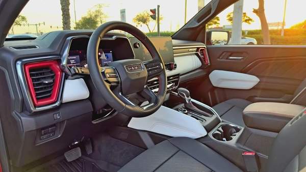 2025 GMC Canyon AT4X, Dealer Warranty and Service Package, GCC Specs