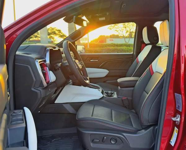 2025 GMC Canyon AT4X, Dealer Warranty and Service Package, GCC Specs