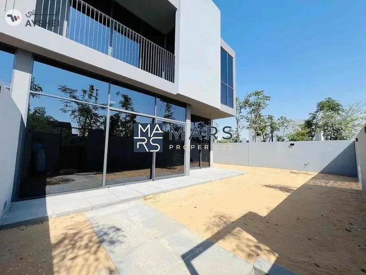 Luxurious 4 bedroom villa available for rent in sendian Masaar 200k-3-3