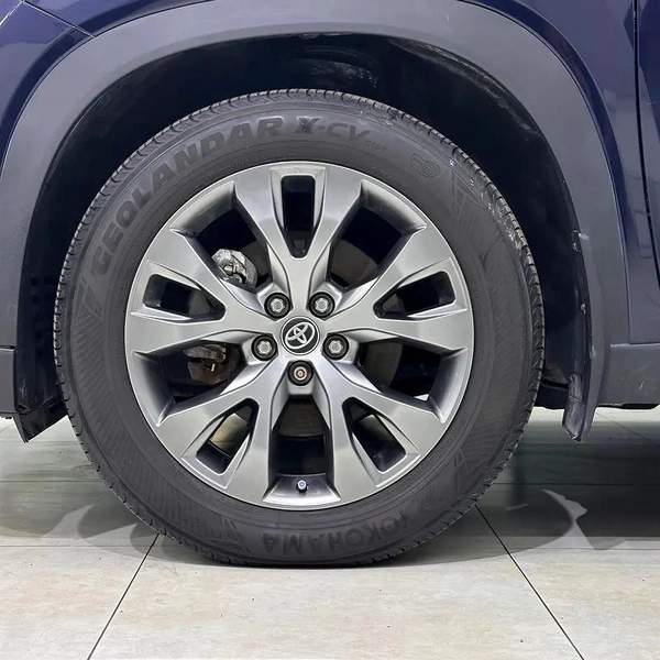 Toyota Grand Highlander Limited