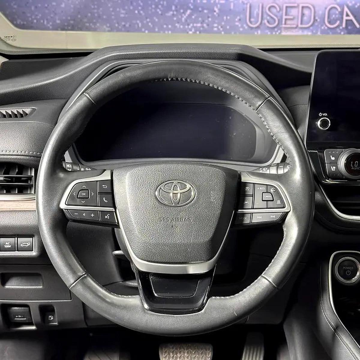 Toyota Grand Highlander Limited-6-6