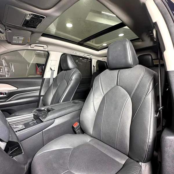 Toyota Grand Highlander Limited