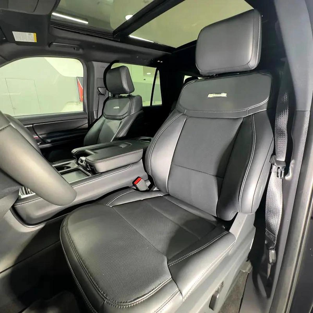 2025 Ford Expedition Platinum MAX-11-11