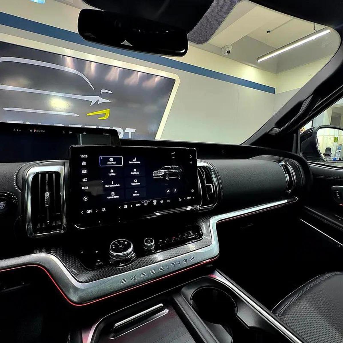 2025 Ford Expedition Platinum MAX-12-12