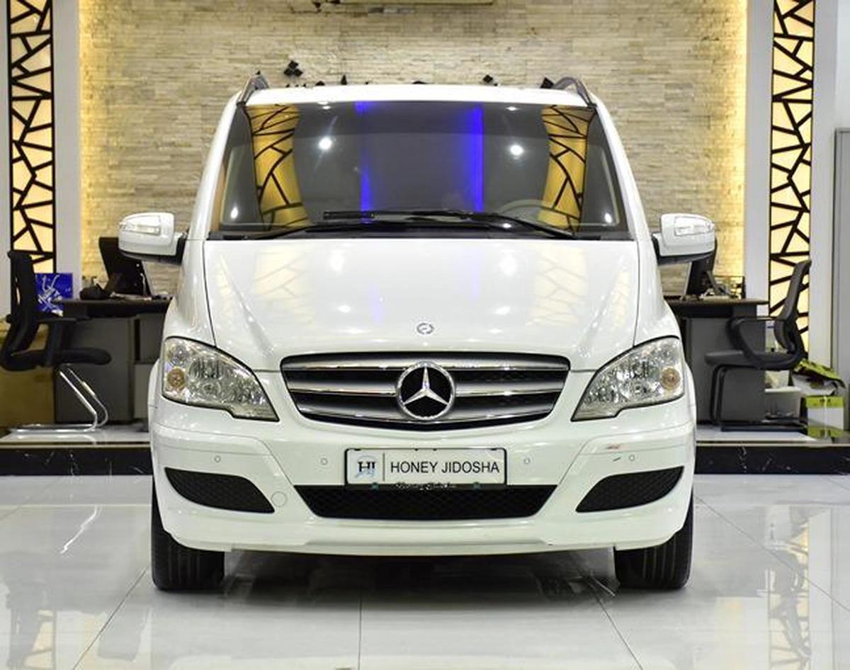 Mercedes Benz Viano ( 2015 Model ) in White Color GCC Specs-0-0