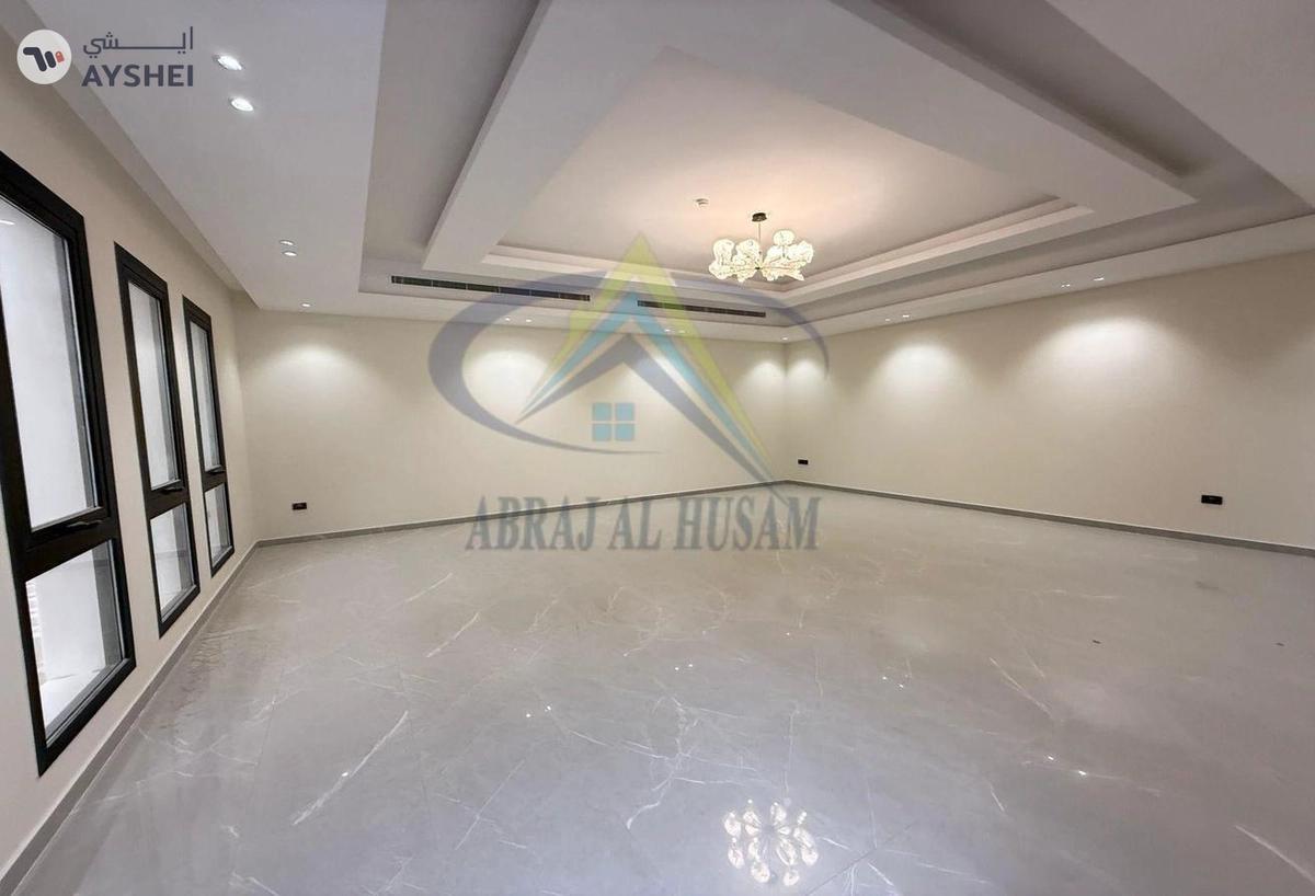 Villa for sale in Khalifa City A, Khalifa City-7-7