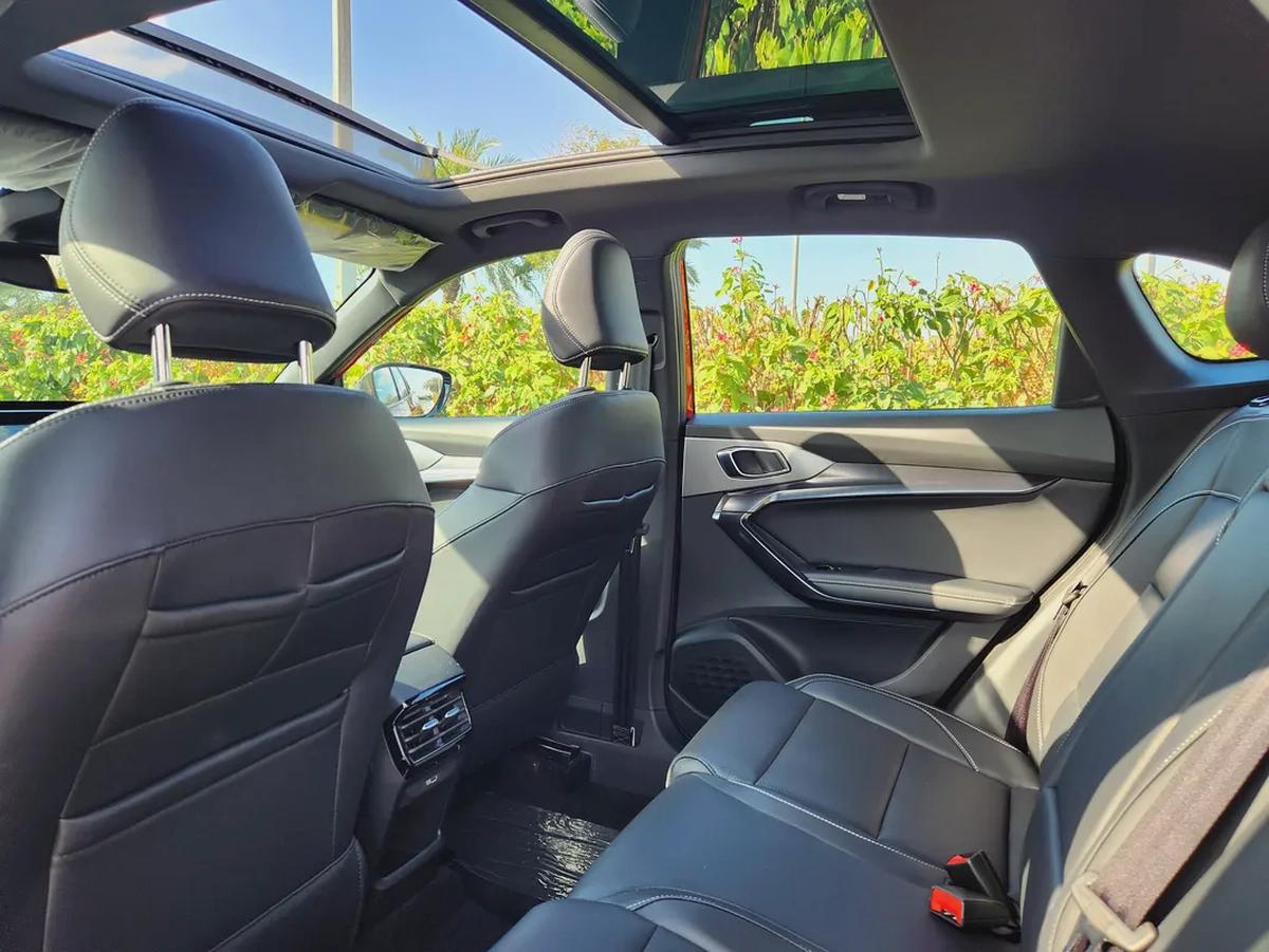 MG One Full Option-8-8