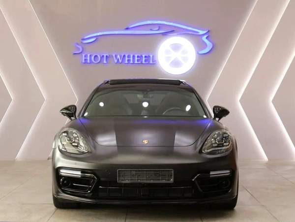 2020 Porsche Panamera GT Turbo S E-Hybrid