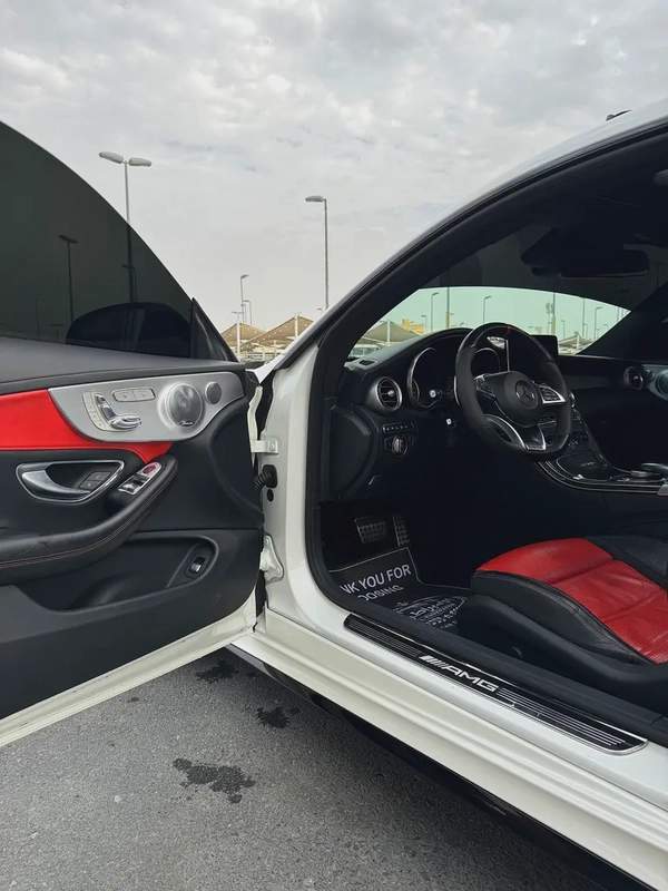 2017 Mercedes-Benz C-Class AMG C63S - GCC Specs