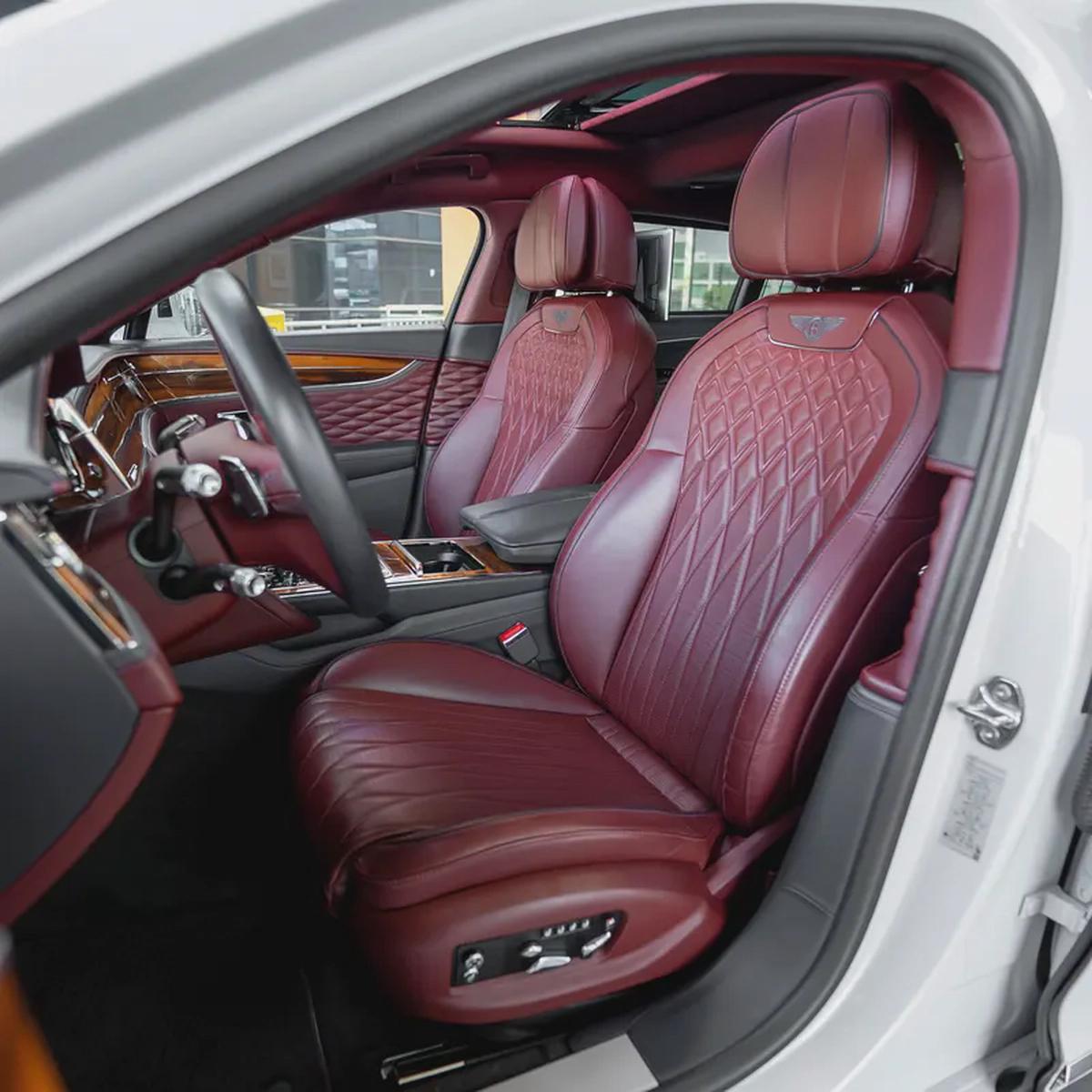 2020 BENLTEY FLYING SPUR FIRST EDITION GCC DONE ONLY 38,000KM-3-3