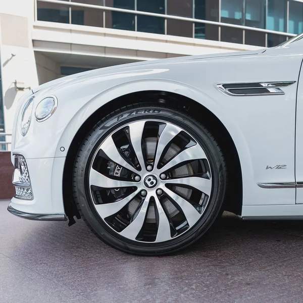 2020 BENLTEY FLYING SPUR FIRST EDITION GCC DONE ONLY 38,000KM