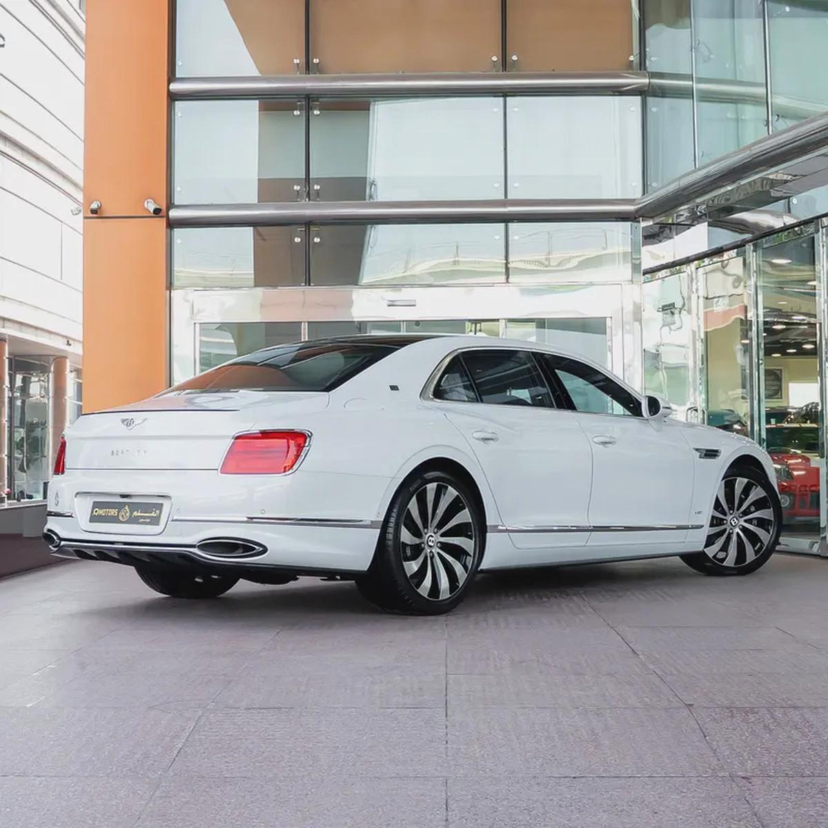 2020 BENLTEY FLYING SPUR FIRST EDITION GCC DONE ONLY 38,000KM-15-15