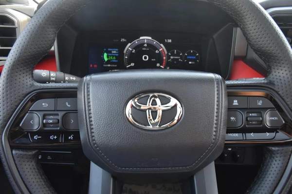 TUNDRA TRD PRO HYBRID 4.W.D. 2024 | WHITE