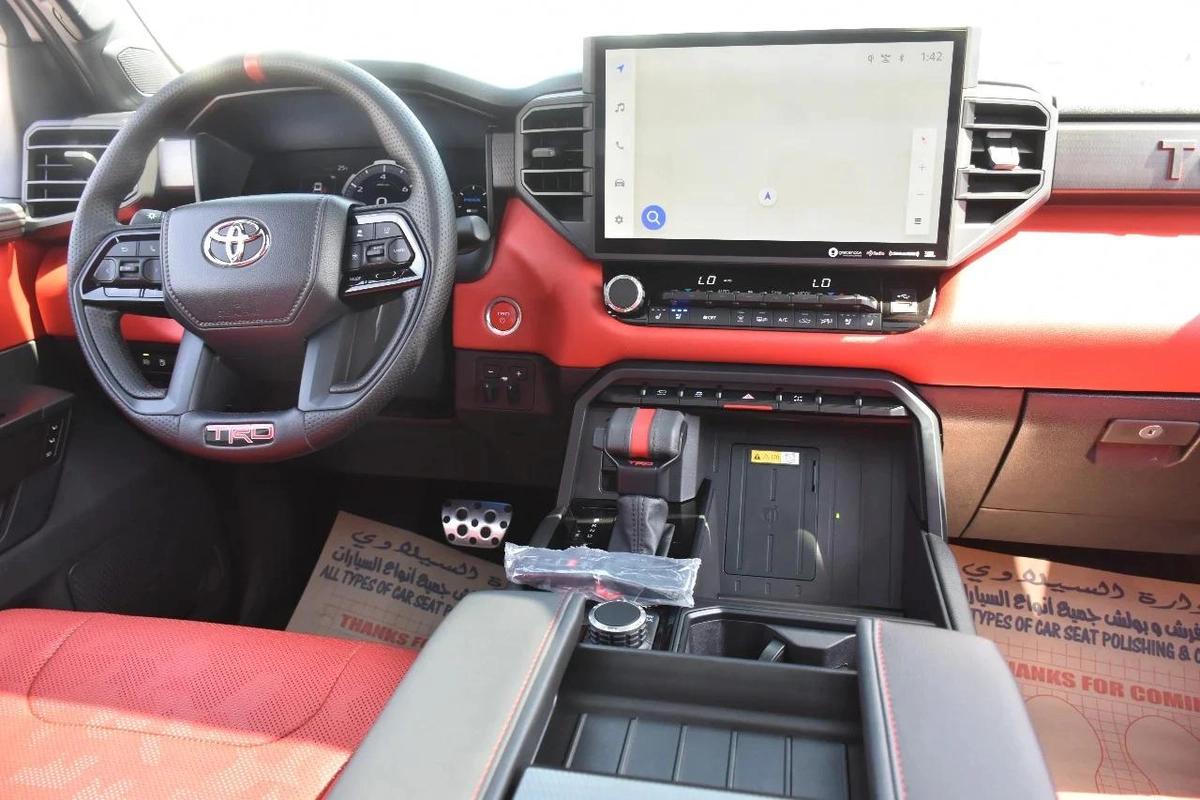 TUNDRA TRD PRO HYBRID 4.W.D. 2024 | WHITE-11-11
