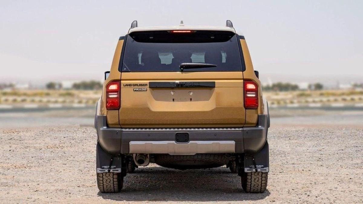 Toyota Prado TOYOTA PRADO 250 2.4P AT FIRST EDITION MY2025 – SAND & GREY ROOF-4-4