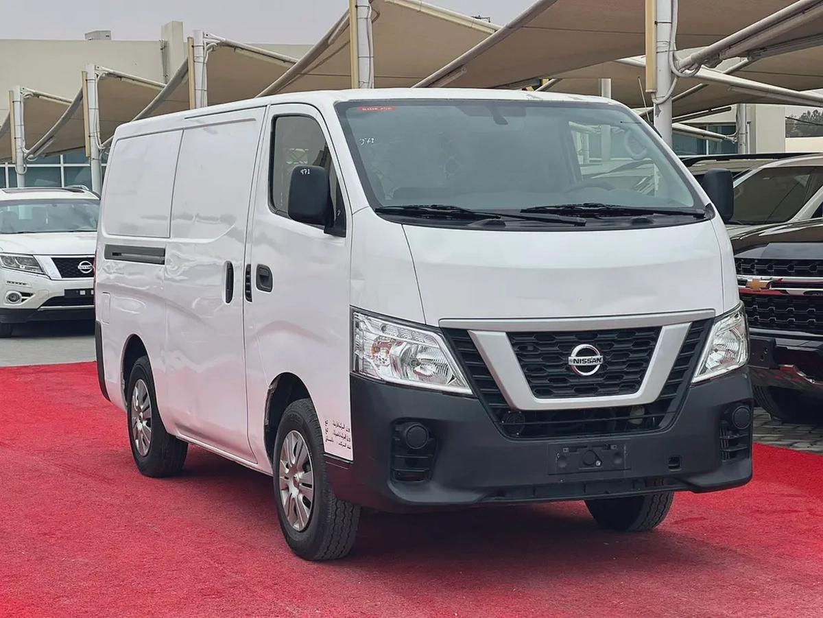 2020 | Nissan Urvan | Full Automatic | Van | Petrol | GCC | Ref#971-0-0