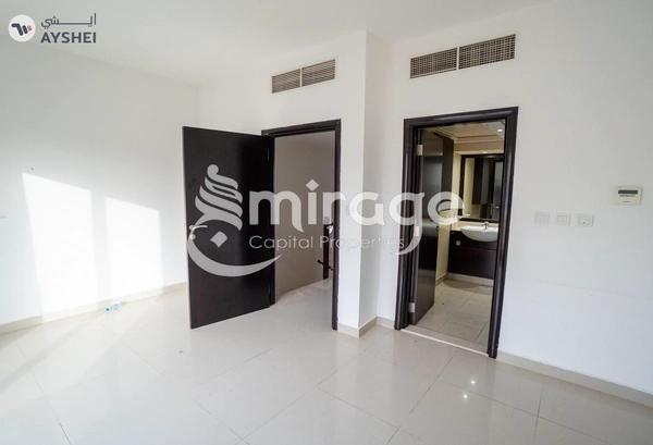 TOWNHOUSE FOR SALE IN CONTEMPORARY STYLE, AL REEF VILLAS