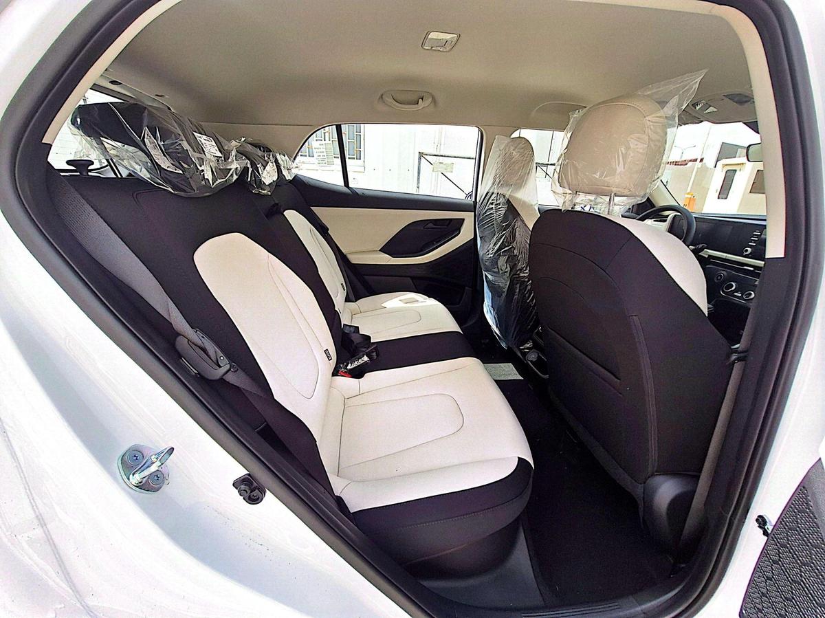 HYUNDAI CRETA COMFORT-11-11