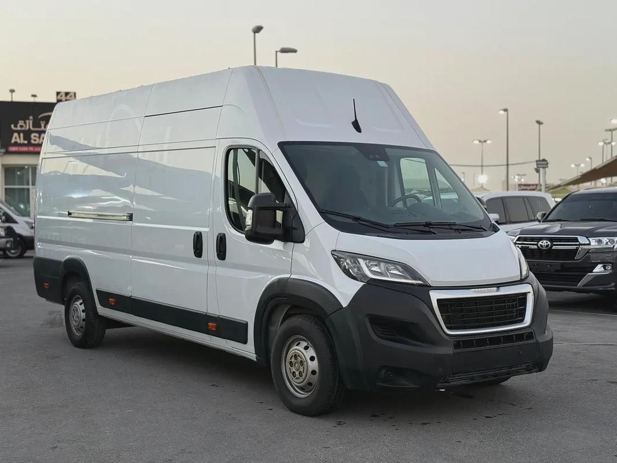 Peugeot Boxer 2023 White High Roof-0-0