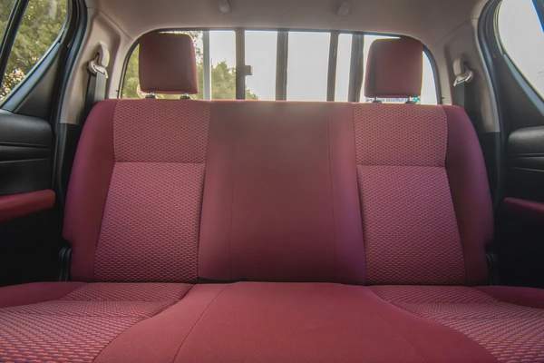 Hilux | Double Cabin 4x4 | Diesel Automatic | GCC Specs | Ref#T22628