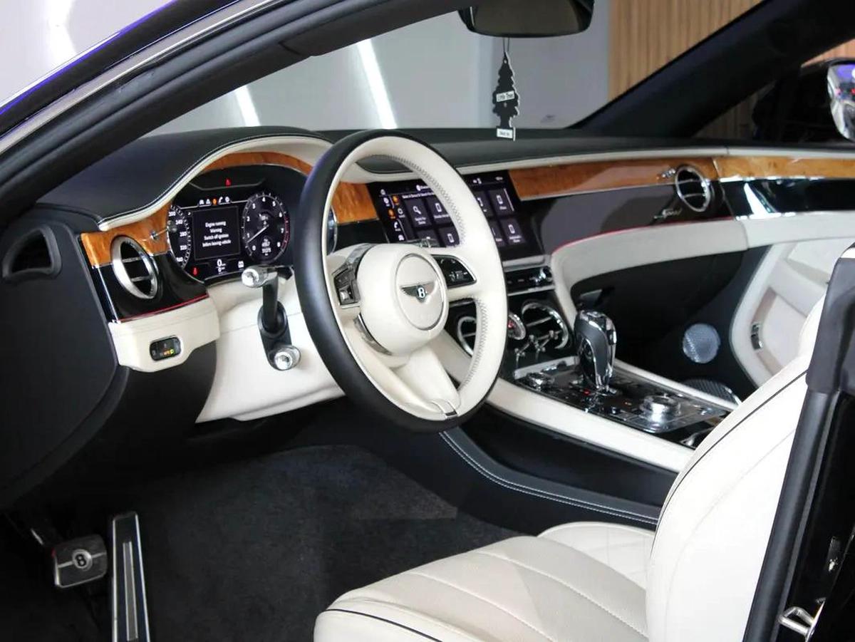 2023 - Bentley Continental GT W12 - with warranty-2-2