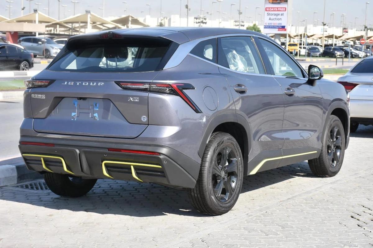 JETOUR DASHING 1.5 TURBO 2025 | GREY-9-9