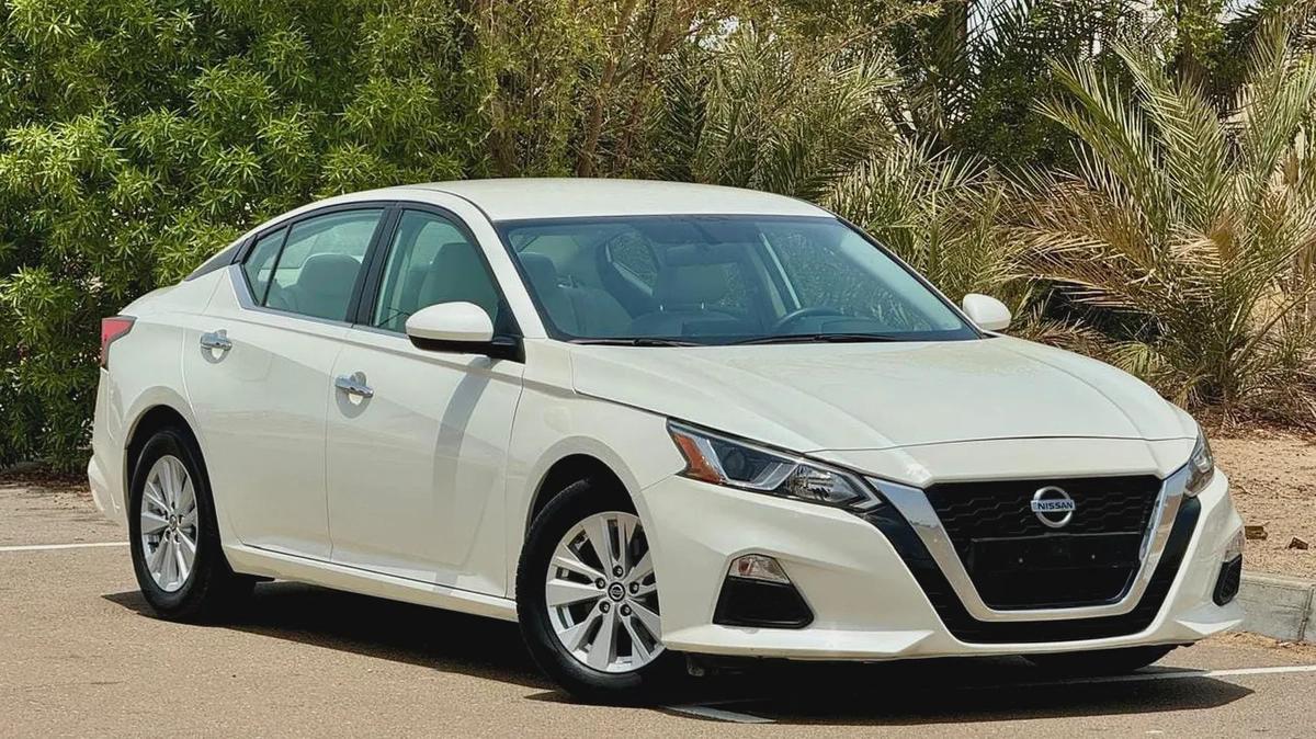 850-Monthly l GCC l 2.5L, Cruise, Camera l Accident Free-0-0