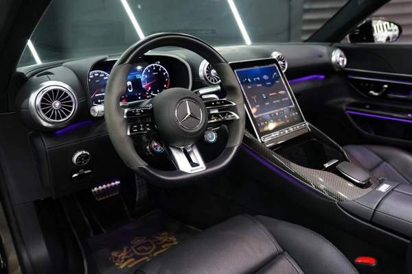 Mercedes-Benz SL 63 AMG