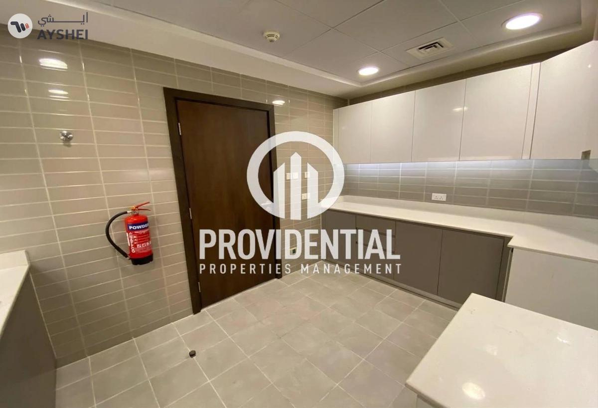 APARTMENT FOR RENT IN BLOOM MARINA, AL BATEEN-8-8