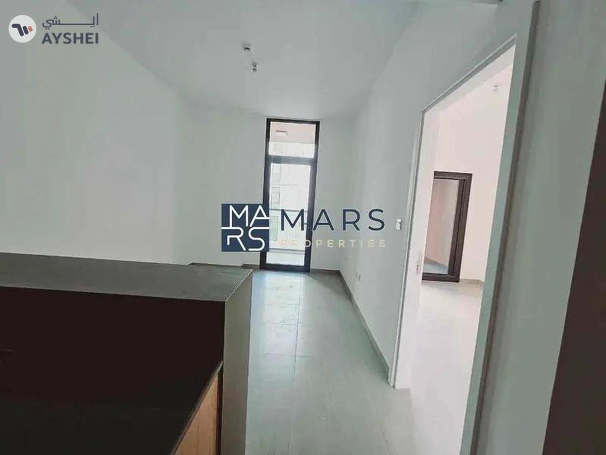 Hot Offer | Ready to Move | Unfurnished-1-landscape