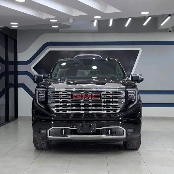2025 GMC Sierra Denali Duramax Diesel 3.0L Turbo